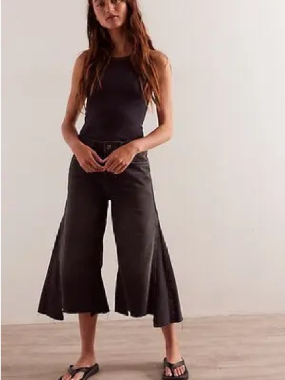 Free People Ripple Wide Leg Cropped Jeans - A026 - Picture 2 of 4